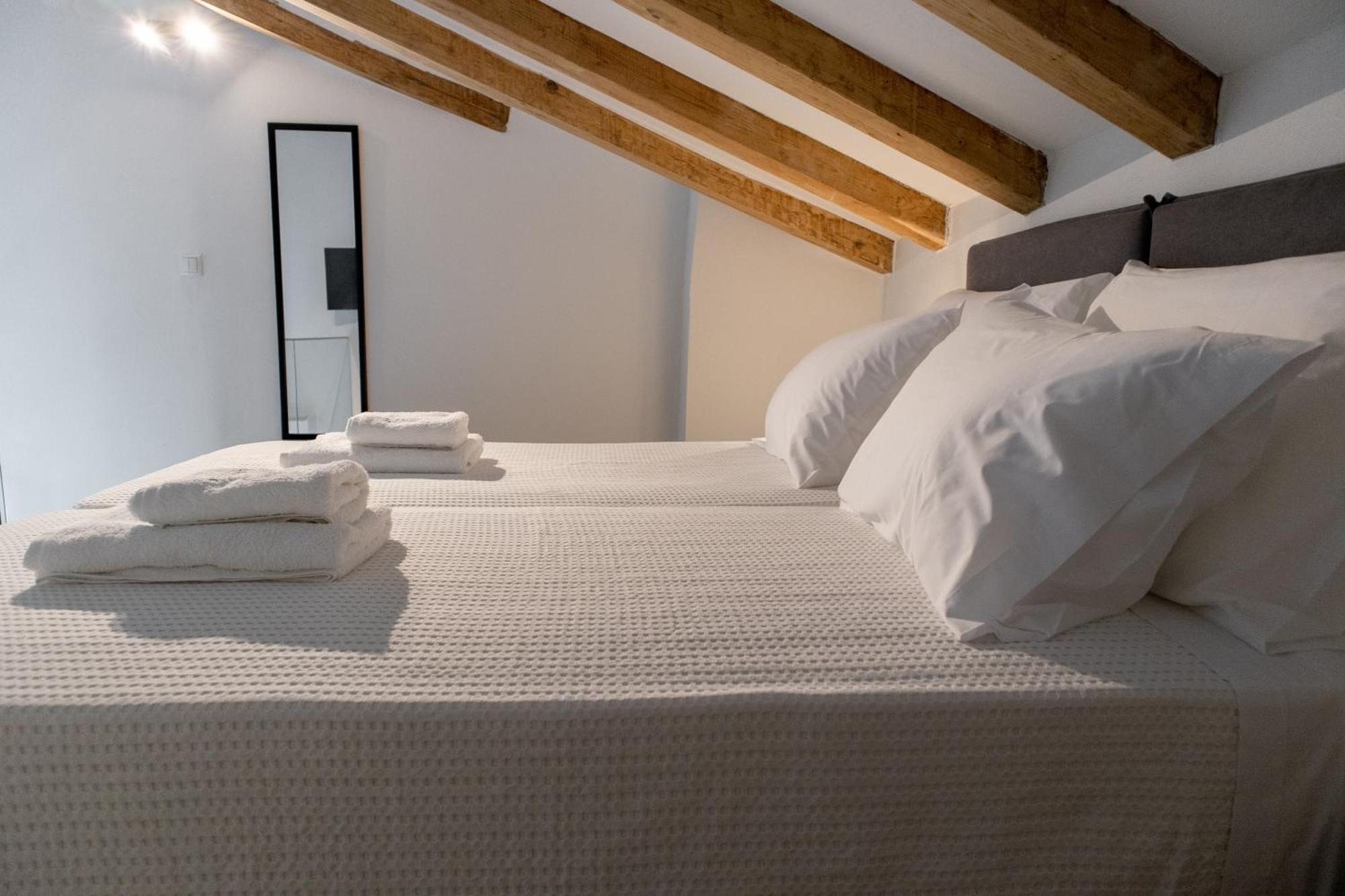 Olive & Sea Luxury Suites Skala Sotiros Esterno foto